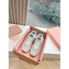 Miu Miu Casual Shoes